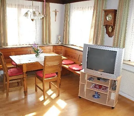Kreuzlinger Hof דירה *