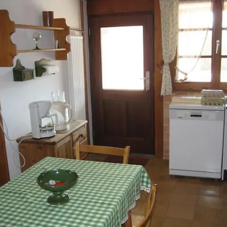 Kreuzlinger Hof דירה